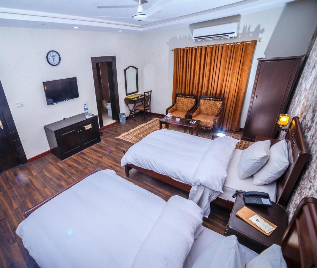 Vip House Otel Peşaver Dış mekan fotoğraf