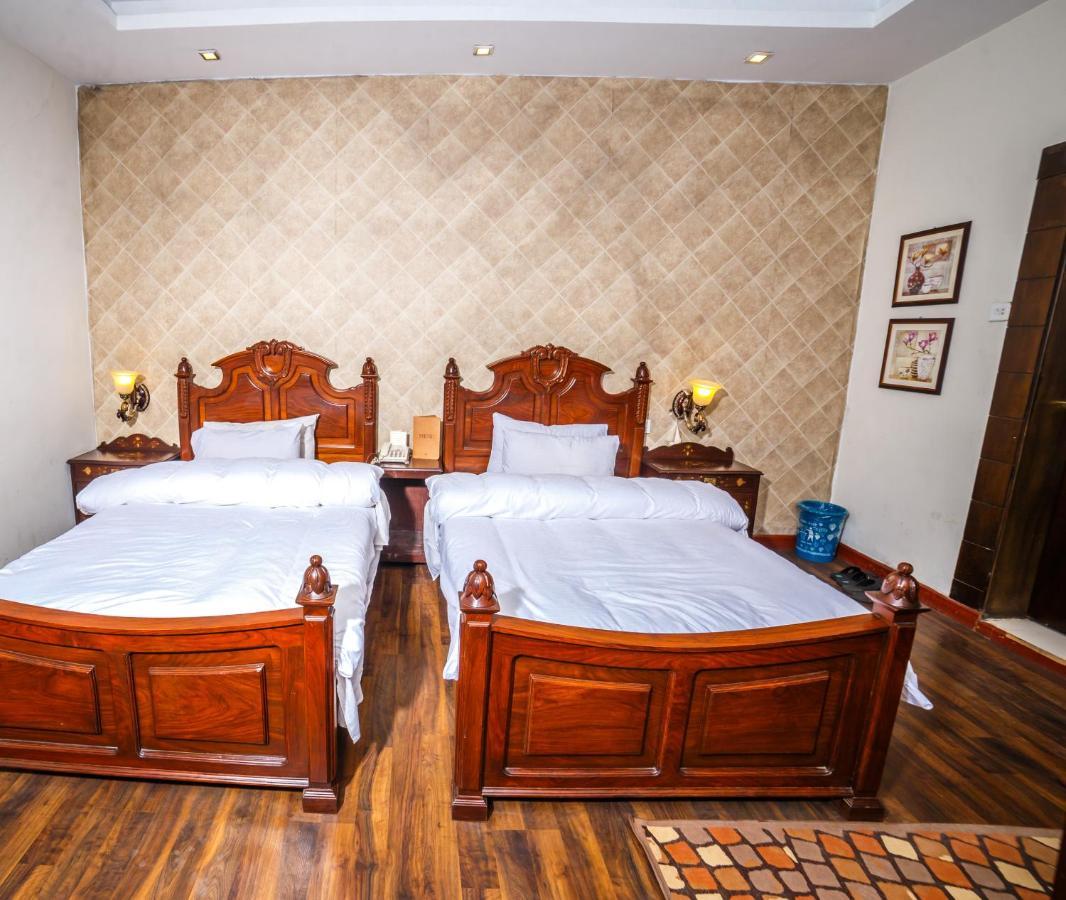 Vip House Otel Peşaver Dış mekan fotoğraf