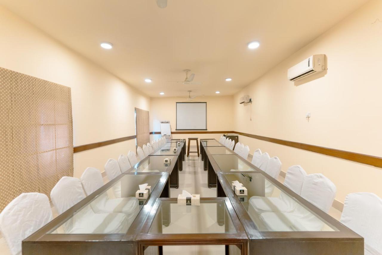 Vip House Otel Peşaver Dış mekan fotoğraf