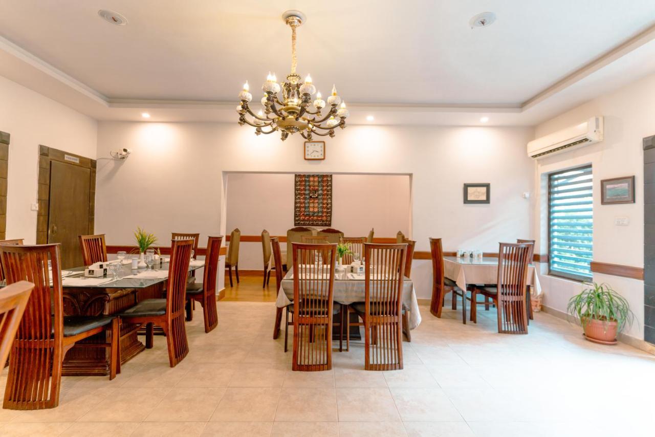 Vip House Otel Peşaver Dış mekan fotoğraf