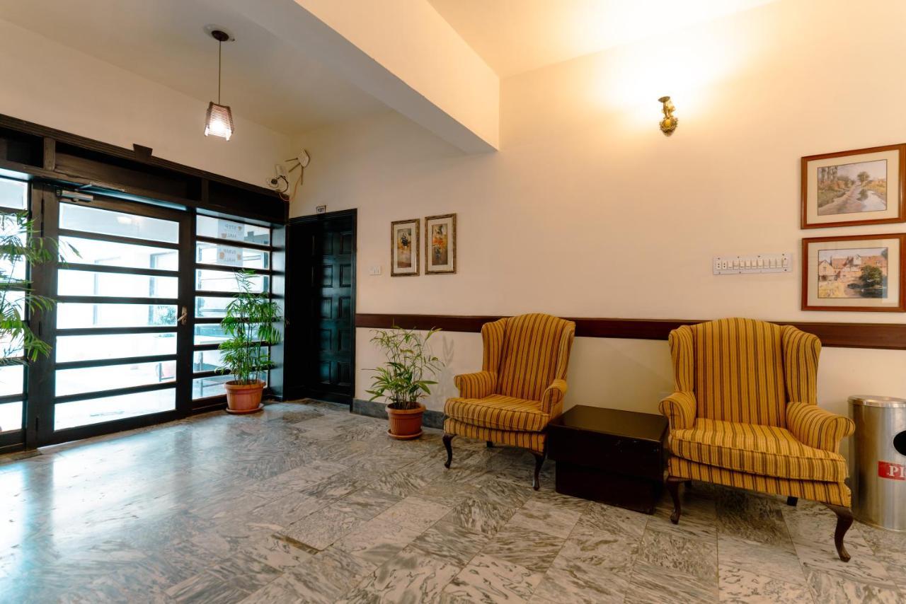 Vip House Otel Peşaver Dış mekan fotoğraf