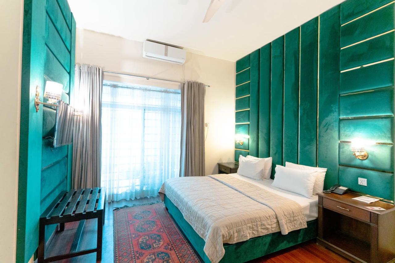 Vip House Otel Peşaver Dış mekan fotoğraf