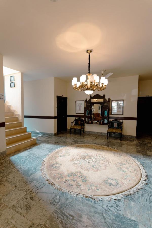 Vip House Otel Peşaver Dış mekan fotoğraf